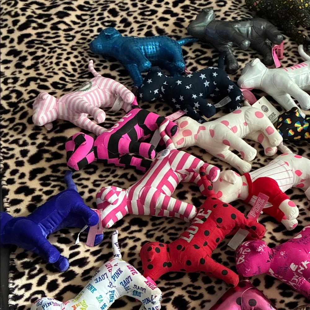 π PINK Victoria's Secret Dog Plush Set π - Picture 3 of 6
